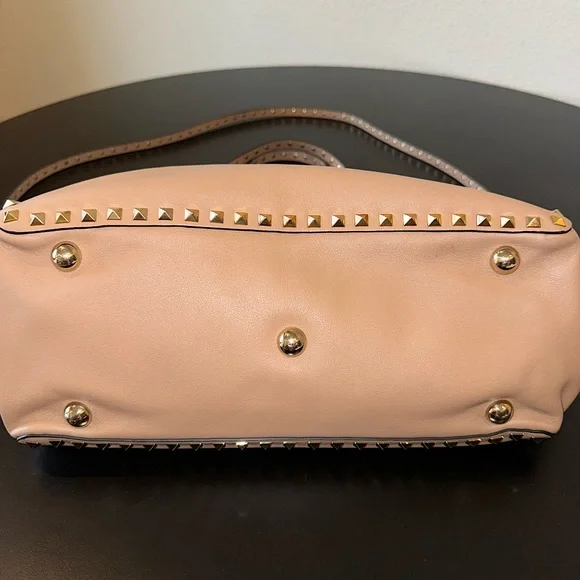 Valentino Garavani Beige Rockstud Tote - Picture 5 of 10